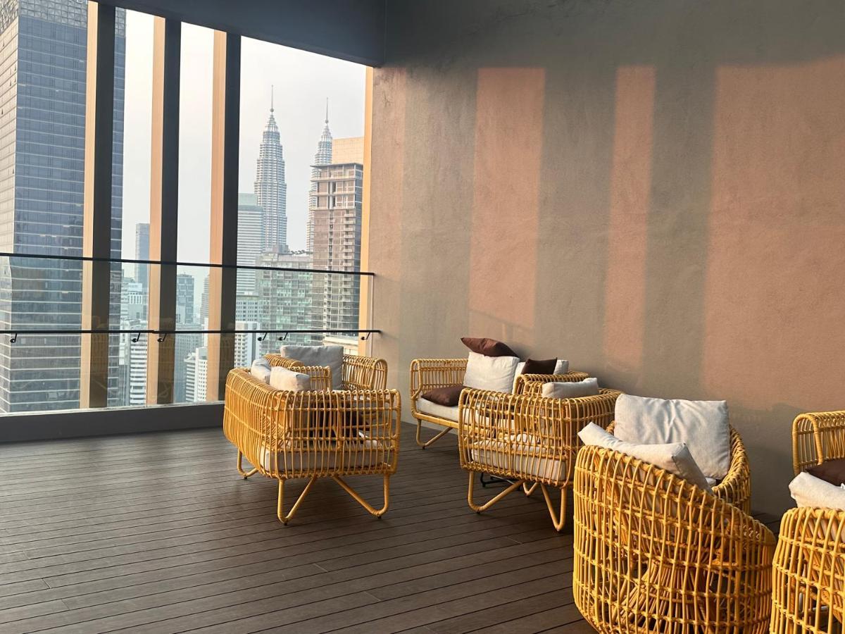 Axon Luxury Suites Kl Kuala Lumpur Exterior foto