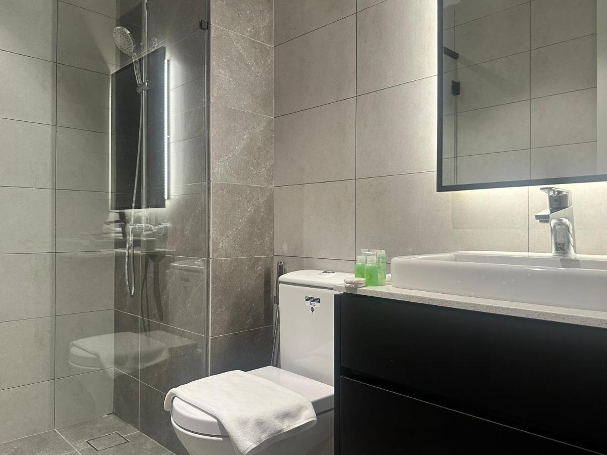 Axon Luxury Suites Kl Kuala Lumpur Exterior foto